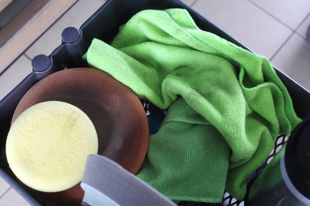 Automotive Clay Bar Kit: What It Does and Why Car Owners Use It