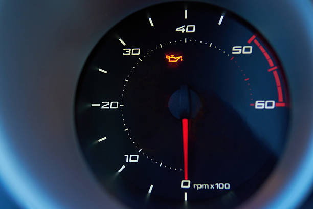Oil Pressure Low Meaning: