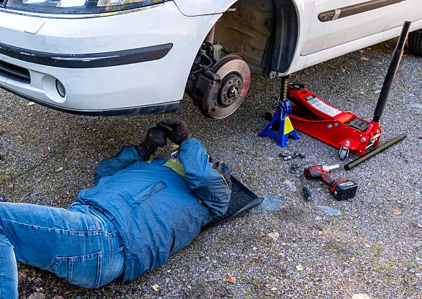 Good 3 Ton Floor Jack